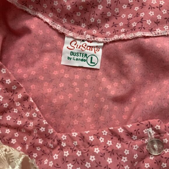 Lando Vintage Pink Ruffled Floral Nightgown Lace Trim & Button Front - Picture 7 of 7